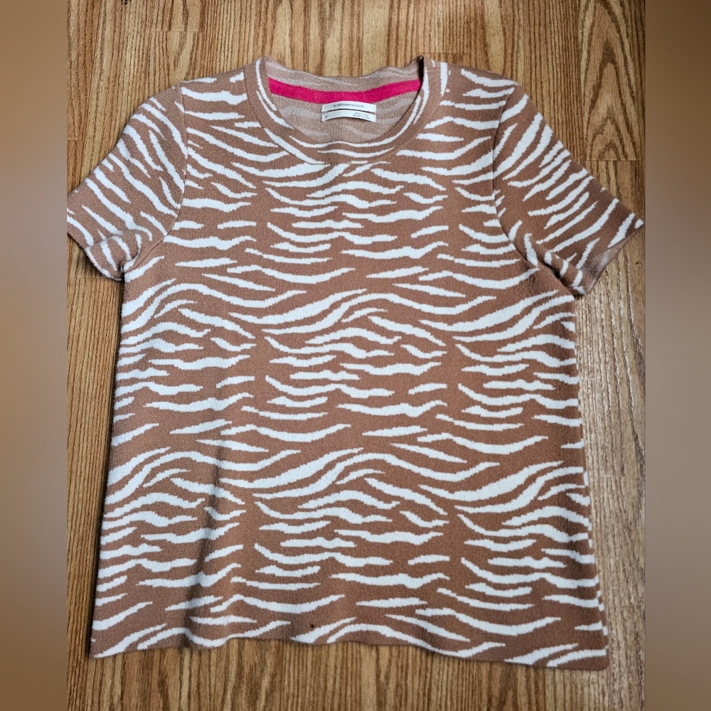 Women's Top ANTROPOLOGIE Brown‎ and White Zebra Print T-Shirt Sweter Size S